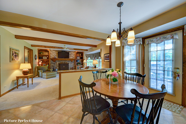 1844 Ranchview Dr, Naperville, IL 60565 photo 5