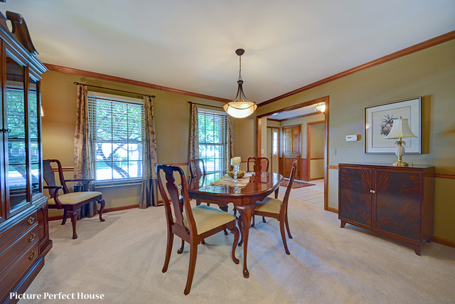 1844 Ranchview Dr, Naperville, IL 60565 photo 8