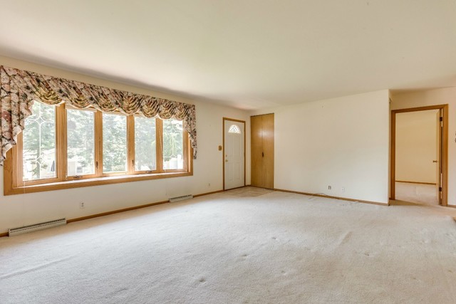 100 Hilltop Rd, Oakwood Hills, IL 60013 photo 5
