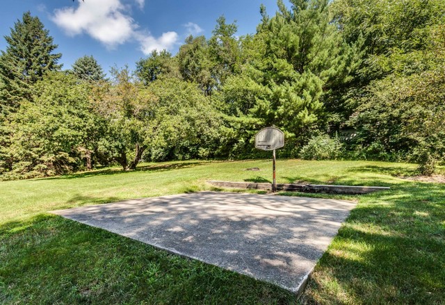 100 Hilltop Rd, Oakwood Hills, IL 60013 photo 22