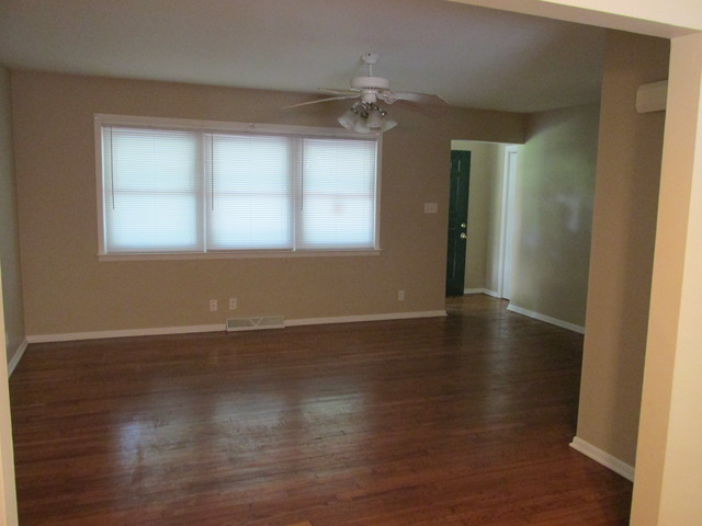 4314 Tompkins St, Gary, IN 46408 photo 6
