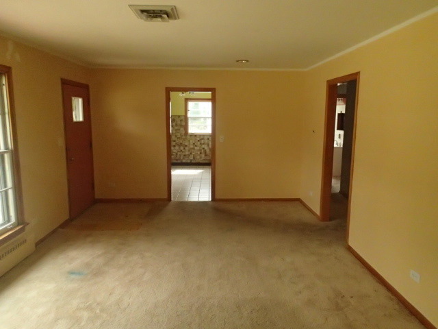 1625 E Lincoln Ave, Des Plaines, IL 60018 photo 13