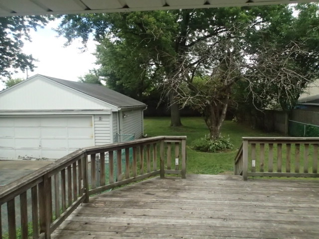 1625 E Lincoln Ave, Des Plaines, IL 60018 photo 18