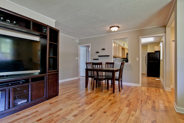 619 E Merle Ln, Wheeling, IL 60090 photo 5