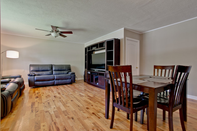 619 E Merle Ln, Wheeling, IL 60090 photo 4