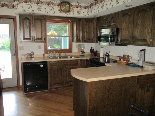 115 College Ave, Ottawa, IL 61350 photo 4