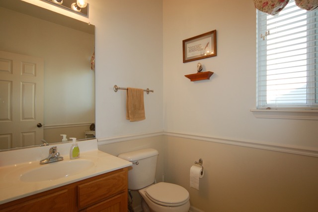1787 Barnett Ln, Bartlett, IL 60103 photo 13
