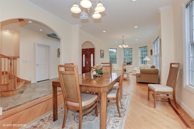 3280 Potter Rd, Glenview, IL 60026 photo 5