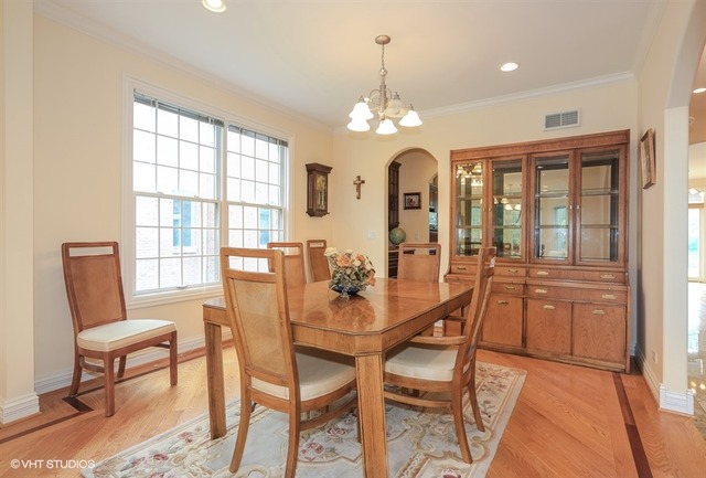 3280 Potter Rd, Glenview, IL 60026 photo 4