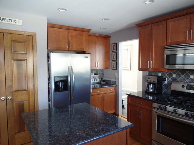 1374 Nightingale Ln, Bartlett, IL 60103 photo 5