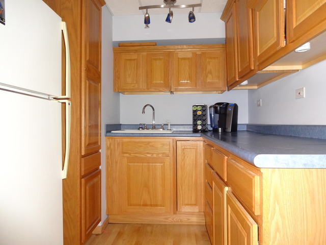 1374 Nightingale Ln, Bartlett, IL 60103 photo 21