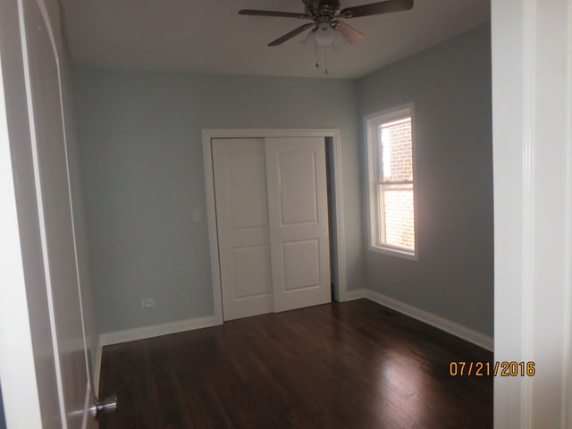 8221 S Champlain Ave, Chicago, IL 60619 photo 11