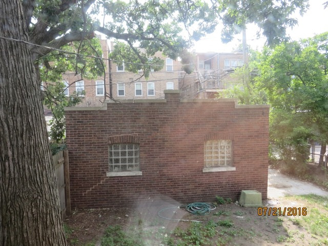 8221 S Champlain Ave, Chicago, IL 60619 photo 19
