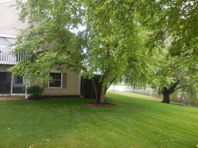 1332 Longacre Ln #13-6, Wheeling, IL 60090 photo 15