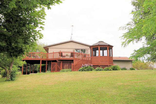 8301 Nolan St, Harvard, IL 60033 photo 23