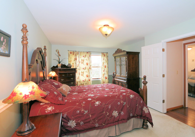8301 Nolan St, Harvard, IL 60033 photo 15