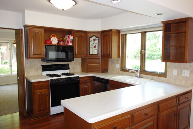 26 W210 Durfee Rd, Wheaton, IL 60189 photo 8
