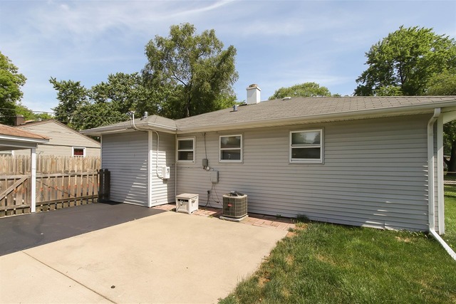 2309 Park St, Rolling Meadows, IL 60008 photo 21