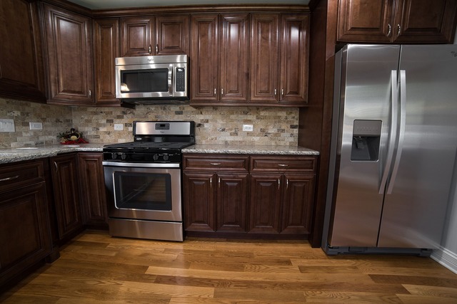 3245 Ronald Rd, Glenview, IL 60025 photo 8