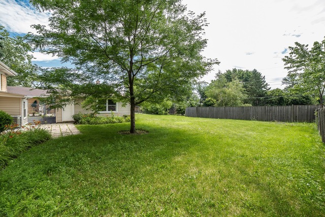 3245 Ronald Rd, Glenview, IL 60025 photo 25