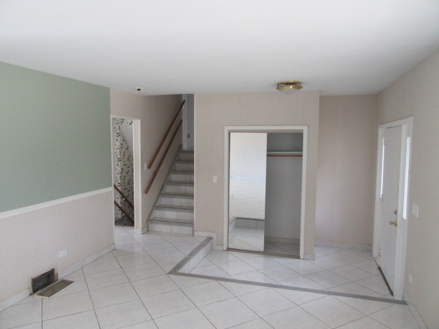 524 Home Ave, Itasca, IL 60143 photo 2