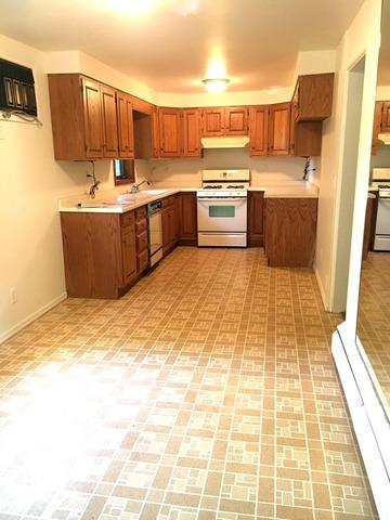 1809 W 1st St, Dixon, IL 61021 photo 4