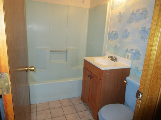 1712 Highview Ave, Mchenry, IL 60050 photo 16