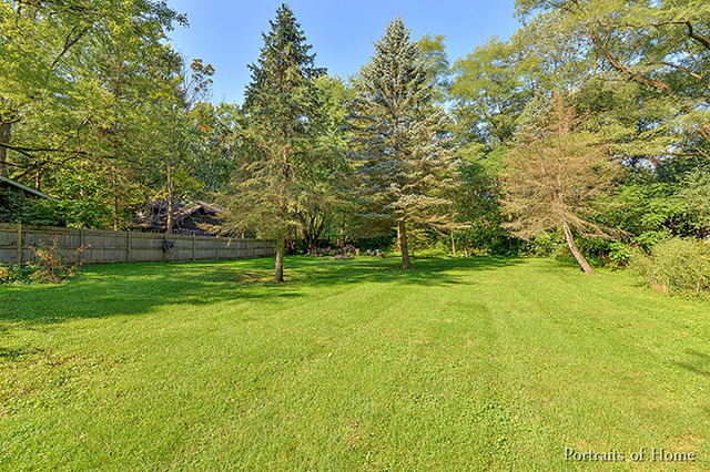 2 S400 Madison St, Wheaton, IL 60189 photo 4