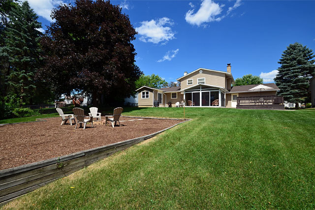 3840 N Firestone Dr, Hoffman Estates, IL 60192 photo 13