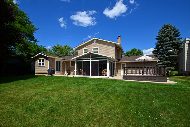 3840 N Firestone Dr, Hoffman Estates, IL 60192 photo 14