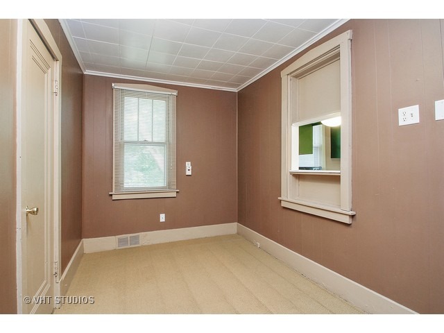 122 Eagle Point Rd, Fox Lake, IL 60020 photo 4