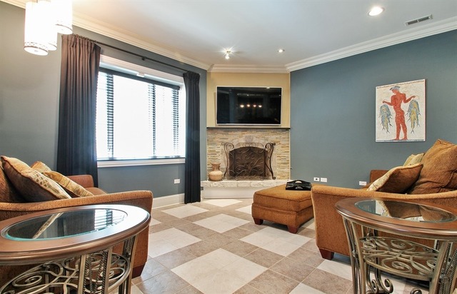712 Elmgate Dr, Glenview, IL 60025 photo 9