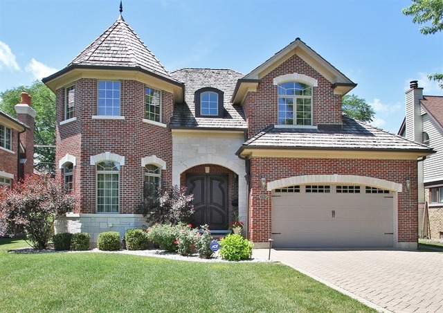 712 Elmgate Dr, Glenview, IL 60025 photo 1