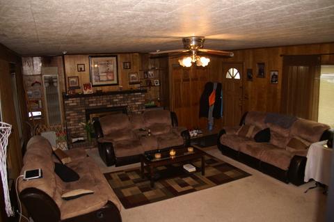 783 6th Ave, Aurora, IL 60505 photo 7