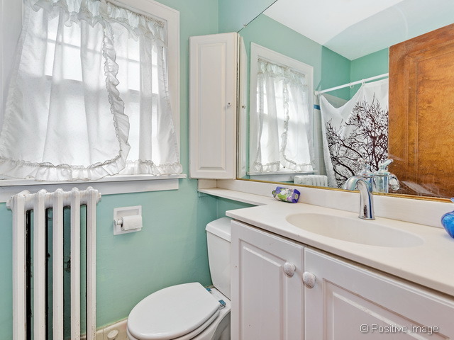 713 E Illinois St, Wheaton, IL 60187 photo 11
