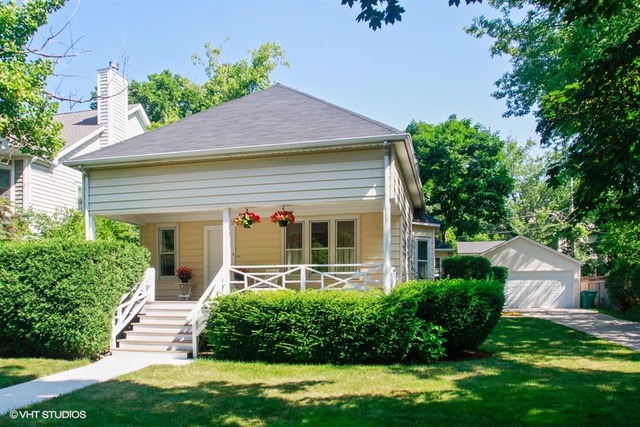 1016 Hazel Ave, Deerfield, IL 60015 photo 1