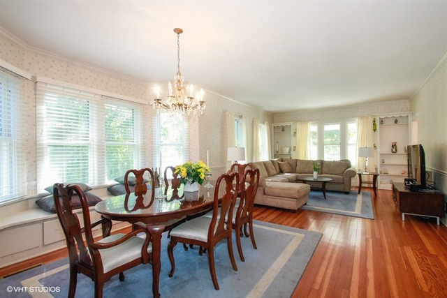 1016 Hazel Ave, Deerfield, IL 60015 photo 3
