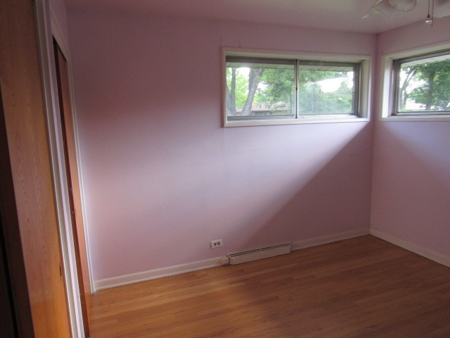 403 E Hilton Ave, Addison, IL 60101 photo 17