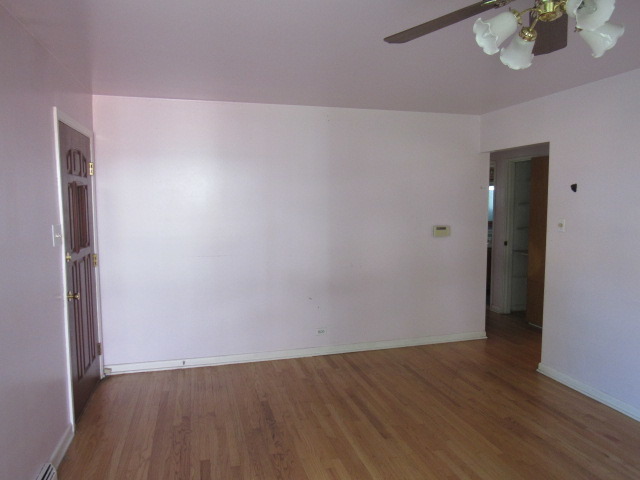 403 E Hilton Ave, Addison, IL 60101 photo 11