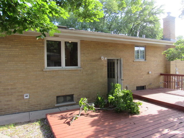 403 E Hilton Ave, Addison, IL 60101 photo 6