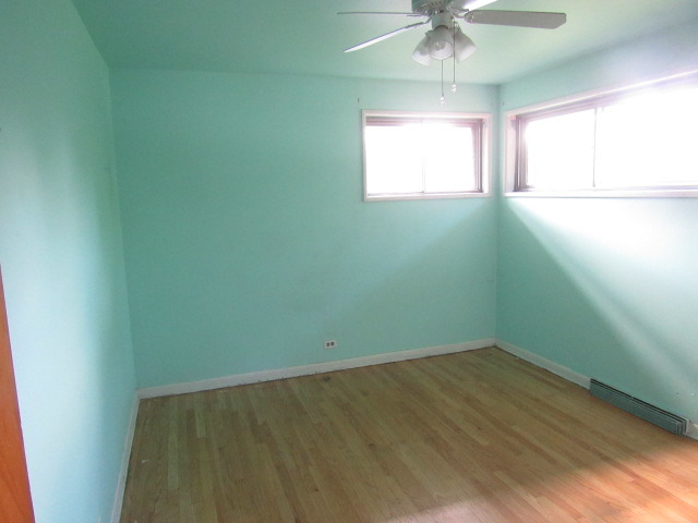 403 E Hilton Ave, Addison, IL 60101 photo 14