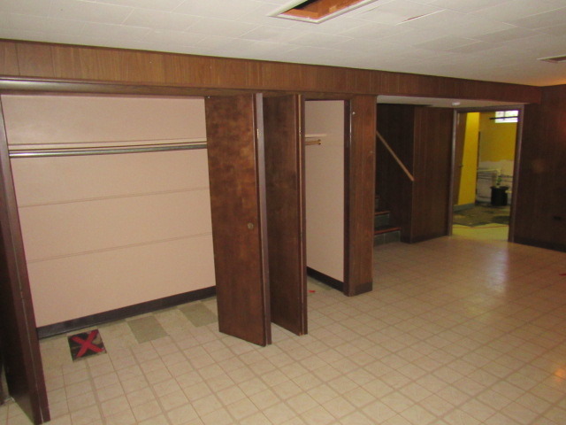 403 E Hilton Ave, Addison, IL 60101 photo 22