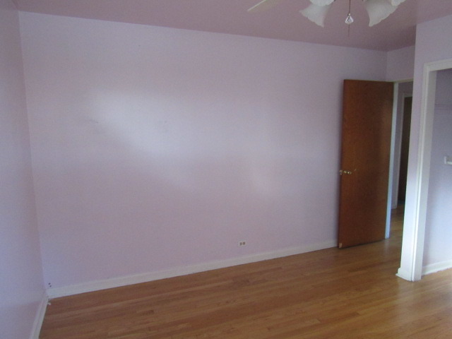 403 E Hilton Ave, Addison, IL 60101 photo 18