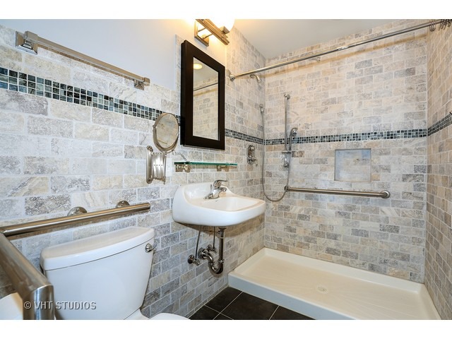 742 S Mitchell Ave, Elmhurst, IL 60126 photo 12
