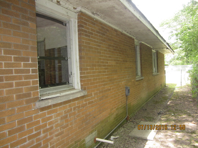 709 E 134th St, Chicago, IL 60827 photo 7