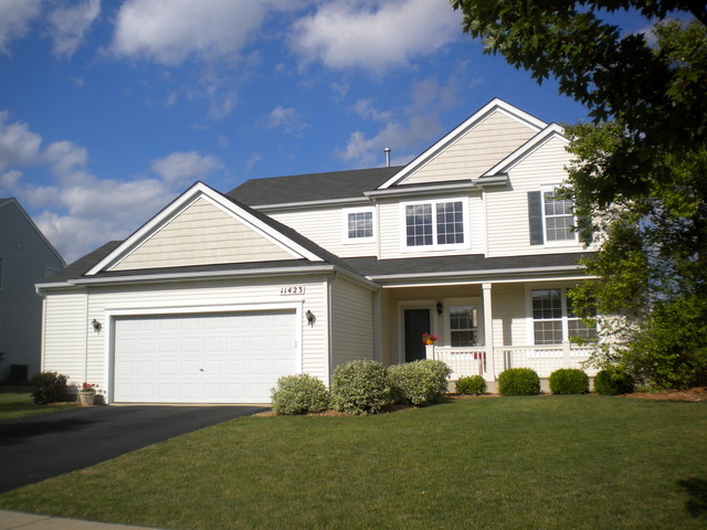 11423 Glenbrook Cir, Plainfield, IL 60585 photo 1