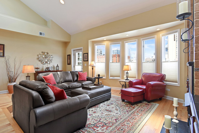 77 E 16th St #4, Chicago, IL 60616 photo 3