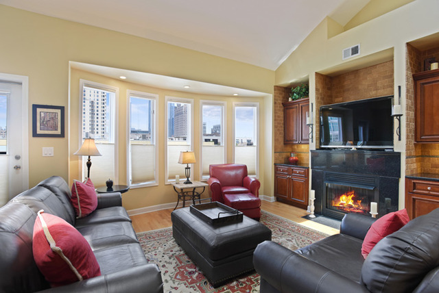 77 E 16th St #4, Chicago, IL 60616 photo 2