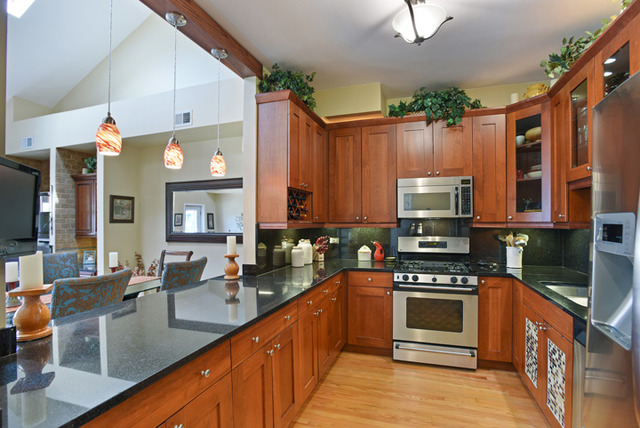 77 E 16th St #4, Chicago, IL 60616 photo 9