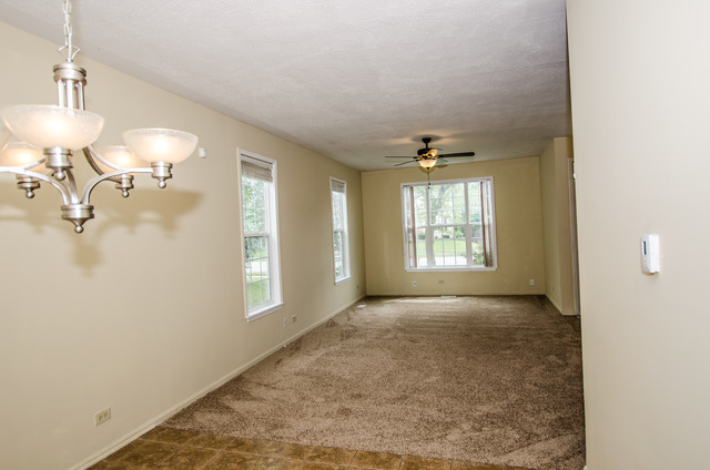 1663 Blackwell Ln, Aurora, IL 60504 photo 7
